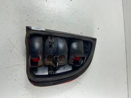 LANTERNA TRASEIRA ESQUERDA CORSA CLASSIC 2000 A 2010 FUME