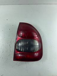 Lanterna Traseira Direita Corsa Classic 2000 a 2010 Fume