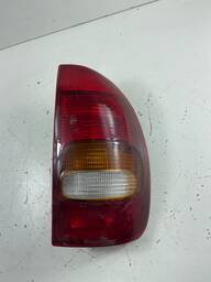 Lanterna Tras Dir Corsa Hatch 4p Pick up Wagon 95/99 Tricol