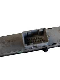 BOTÃO ALERTA DESEMBAÇADOR FIAT PUNTO 2008 A 2012 7354422900