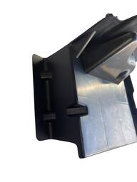 DEFLETOR LATERAL ESQUERDA TOYOTA HILUX 2016/2020 53163KK010