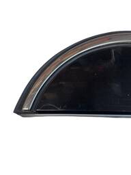 ACABAMENTO PORTA TRASEIRO ESQUERDA PEUGEOT 208 2015 2019