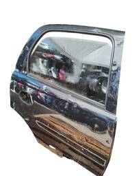 PORTA TRASEIRA DIREITA CORSA / CLASSIC 1996 2000 A 2016