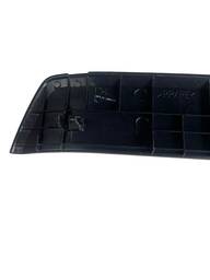 SOLEIRA PORTA TRASEIRO DIREITO TOYOTA SW4 2016 A 2021