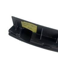 SUPORTE MOLDURA FAROL MILHA ESQUERDO VOYAGE GOL 2008 A 2012