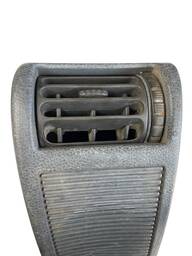 DIFUSOR DE AR DIREITO RENAULT CLIO 1998 7700802859