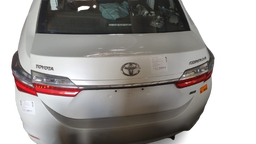 Tampa Traseira Corolla 2015 a 2019