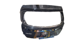 Tampa Traseira HB20 Hatch 2013 a 2019 C/ Furo Cilindro