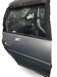 PORTA TRASEIRA DIREITA CORSA / CLASSIC 1996 2000 A 2016