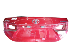 Tampa Traseira Corolla 2015 a 2019 C/Avaria