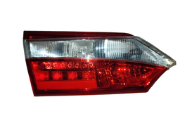 Lanterna Traseira Esquerda Corolla 2015 a 2019 (mala)