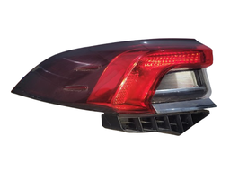 Lanterna Traseira Esquerda Corolla 2020/ (canto) S/ Led