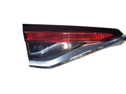 Lanterna Traseira Esquerda Corolla 2020/ (mala) S/ Led