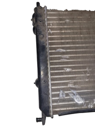 RADIADOR MONTANA CORSA MAX 2009/2010 8MK 376 720-584