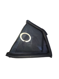 Vidro Porta Traseira Esquerda (Fixo) Kicks 2024