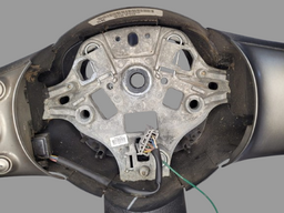 VOLANTE VERSA 2013/2014