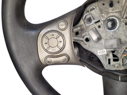 VOLANTE VERSA 2013/2014