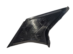 ACABAMENTO COLUNA ESQUERDO KICKS PCD 2024/..