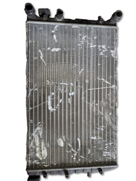 Radiador Polo Fox c/Ar 2003/2009 6EQ121253A2KJ 