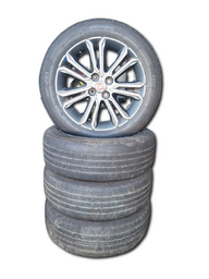 Jogo de Rodas c/Pneus Aro 16 Cronos