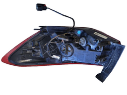 LANTERNA TRASEIRA ESQUERDA ONIX PLUS 2020/2025 CANTO C/ LED