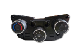 Comando ArCondicionado Onix Prisma Tracker Sonic 13/19 s/bot