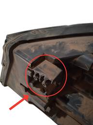 FAROL DIREITO JEEP COMPASS 2017 A 2021