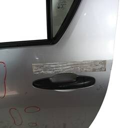 PORTA TRASEIRA ESQUERDA TOYOTA HILUX 2016 2017 A 2025 2026