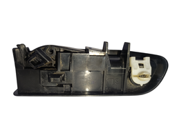 PUXADOR TAMPA TRASEIRA MALA / PUXADOR PORTINHOLA YARIS 2019/