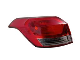 LANTERNA TRASEIRA ESQUERDA CRETA 2017 A 2024 S/ LED (CANTO)