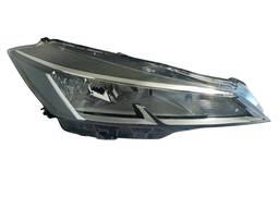 Farol Direito Kicks 2022/ S/ Led