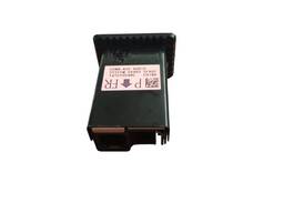 TOMADA USB NISSAN VERSA 2019 A 2022 ORIGINAL