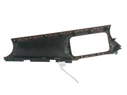 MOLDURA DE COURO DO MULTIMÍDIA NISSAN KICKS 2022 A 2024