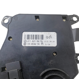 BOTÃO BANCO DIAN DIR MERCEDES-BENZ E350 2005 2118215279 DET