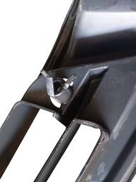 GRADE CENTRAL INFERIOR PARACHOQUE SPIN 2019 A 2024 (AVARIA)