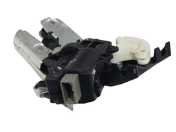 FECHADURA TAMPA TRAS PASSAT 06/15 JETTA 07/10 A4 08/16