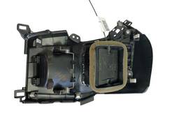 DIFUSOR AR LADO ESQUERO C/PORTA COPOS WRV 2018 A 2021