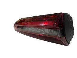 LANTERNA TRASEIRA ESQUERDA FASTBACK 2022/ (MALA)