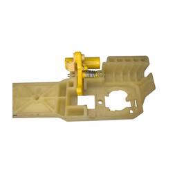 SUPORTE MAÇANETA PORTA D.D KIA CERATO 2009