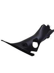 acabamento traseiro direito original fiat grand siena