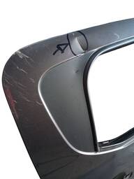 PORTA TRASEIRA DIREITA MOBI 2017/ (AVARIA)