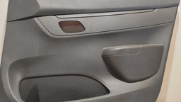  FORRO DE PORTA DIANTEIRO DIREITO KWID 