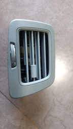 Difusor De Ar Cinza Lateral Esquerda Gm Cobalt Spin