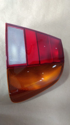 Lanterna Traseira Direita Original Polo Classic 1996 À 2000