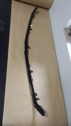 Moldura Grade Superior Prisma Onix 17/18/19 Dianteiro Preta