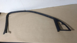 Moldura Superior Porta Omega 2011 Diant Esq 3