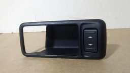 Moldura C Botão Vidro Elétrico Tras. Direito Focus 2010 A 13