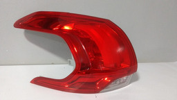 Lanterna Traseira Esquerda Peugeot 2008 