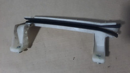 Canaleta Guia Vidro Porta Dianteiro Direito  Fiat Mobi