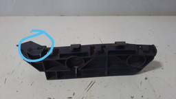 Guia Parachoque Dianteiro Direito Honda Crv 2007/2011